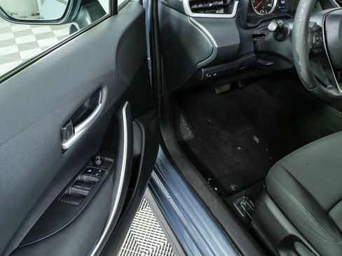Used 2021 Toyota Corolla SE FWD image 7