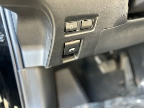 Certified 2022 Lexus UX 250h w/ Accessory Package (Z1) image 18