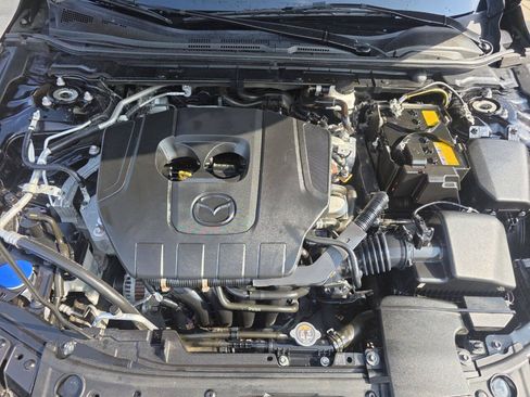 Used 2024 MAZDA MAZDA3 s FWD image 19