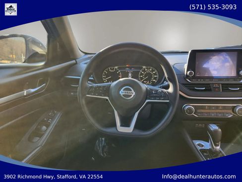 Used 2022 Nissan Altima 2.5 SV FWD image 28