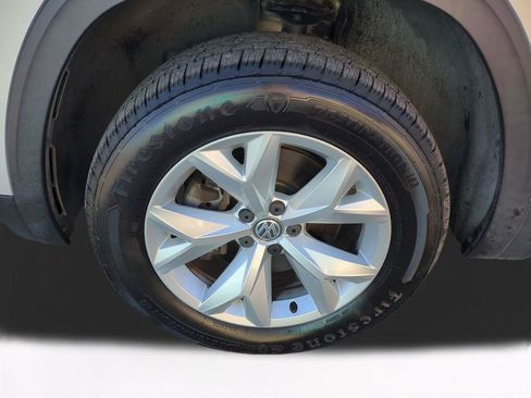 Used 2018 Volkswagen Atlas SE image 11