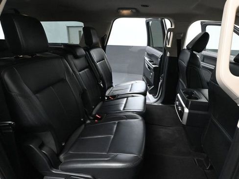 Used 2024 Ford Expedition Max XLT image 47