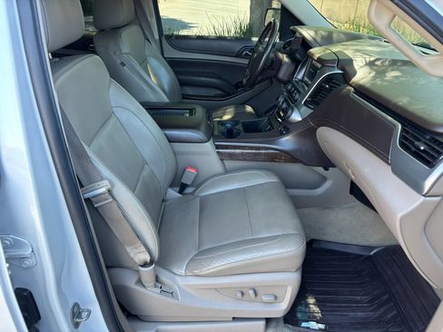 Used 2016 Chevrolet Tahoe LT AWD/4WD image 12
