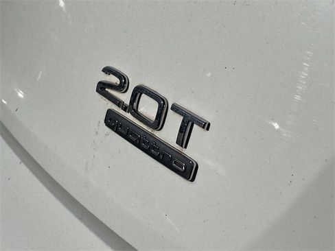 Used 2018 Audi Q5 2.0T Premium Plus w/ Premium Plus Package image 9