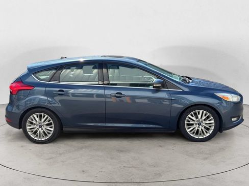 Used 2018 Ford Focus Titanium FWD image 4