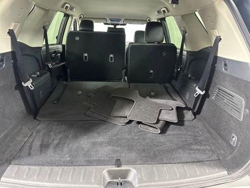 Used 2023 Nissan Pathfinder SL image 26