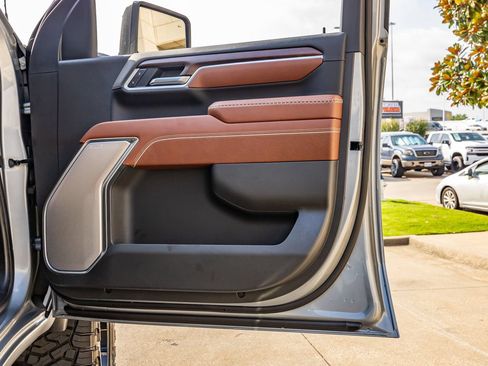 Used 2026 GMC Sierra 2500 Denali Ultimate AWD/4WD image 38