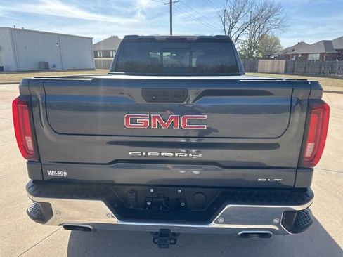 Used 2021 GMC Sierra 1500 SLT w/ SLT Convenience Package AWD/4WD image 4