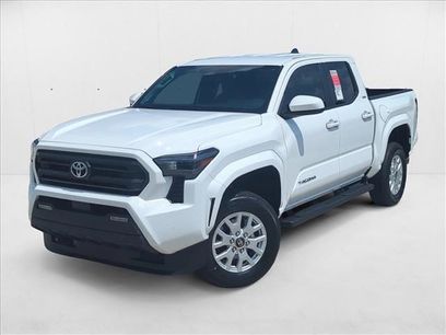New 2025 Toyota Tacoma SR5