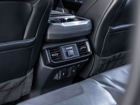 Used 2023 Ford F150 Raptor AWD/4WD image 38
