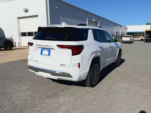 New 2026 GMC Terrain Denali image 8