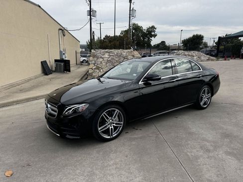 Used 2019 Mercedes-Benz E 450 4MATIC Sedan image 2