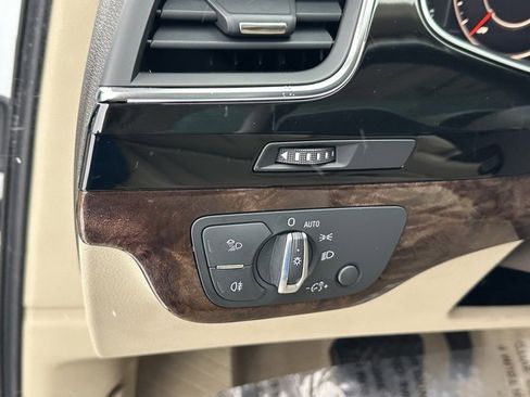 Used 2019 Audi Q7 3.0T Premium Plus image 25