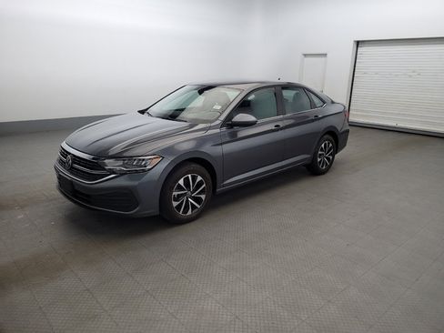 Used 2023 Volkswagen Jetta S FWD image 2