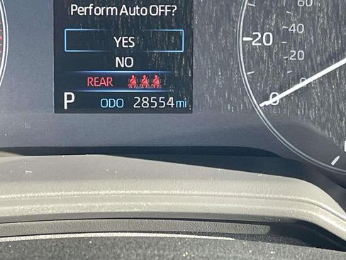 Used 2023 Toyota Corolla Cross LE w/ Moonroof Package FWD image 33