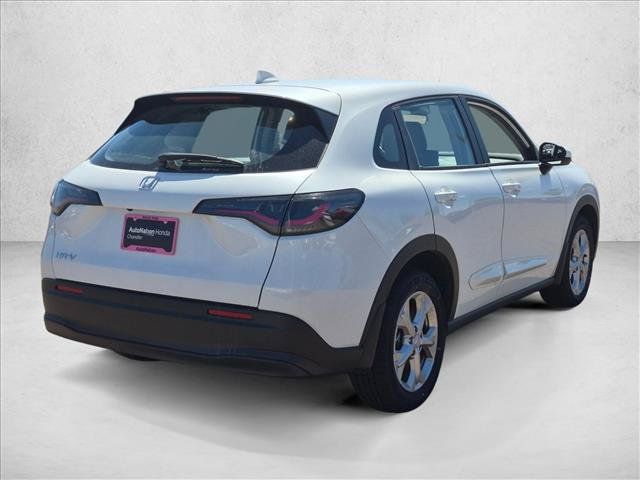 Used 2024 Honda HR-V LX image 5