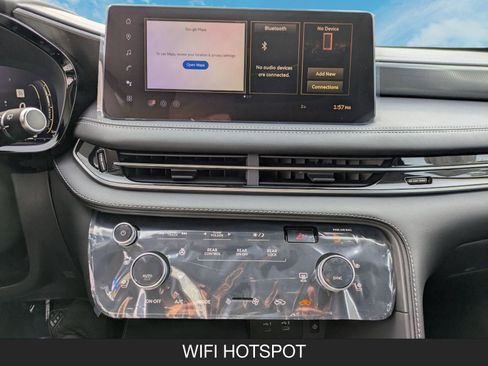 New 2026 INFINITI QX60 Luxe image 17