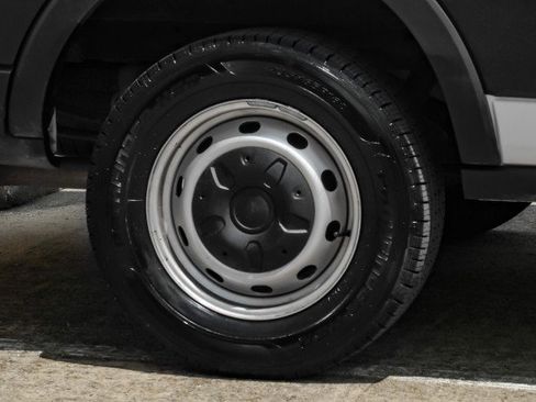 Used 2023 Ford Transit 250 148 High Roof RWD image 43