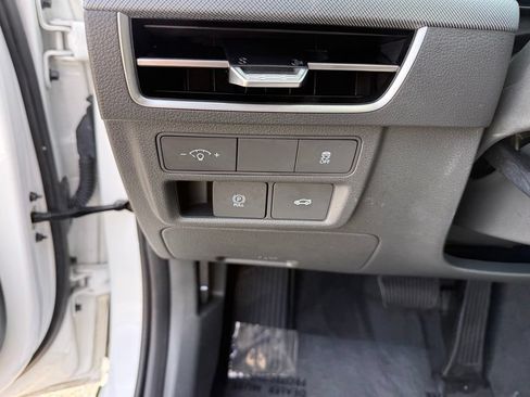 Used 2025 Hyundai Sonata SEL FWD image 27
