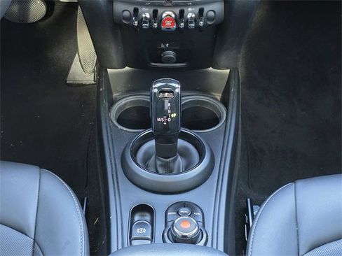 Used 2021 MINI Cooper Countryman Oxford Edition image 22