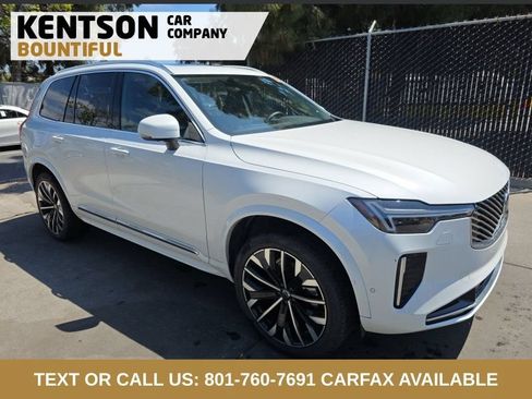 Used 2025 Volvo XC90 B5 Plus AWD/4WD image 3