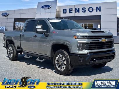 Used 2024 Chevrolet Silverado 2500 Custom w/ Custom Value Package
