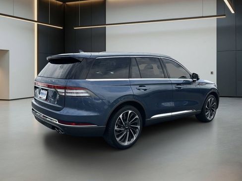 Used 2020 Lincoln Aviator Reserve w/ Equipment Group 202A AWD/4WD image 5