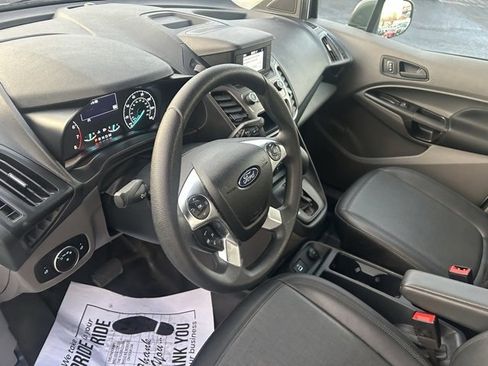 Used 2023 Ford Transit Connect XL image 22