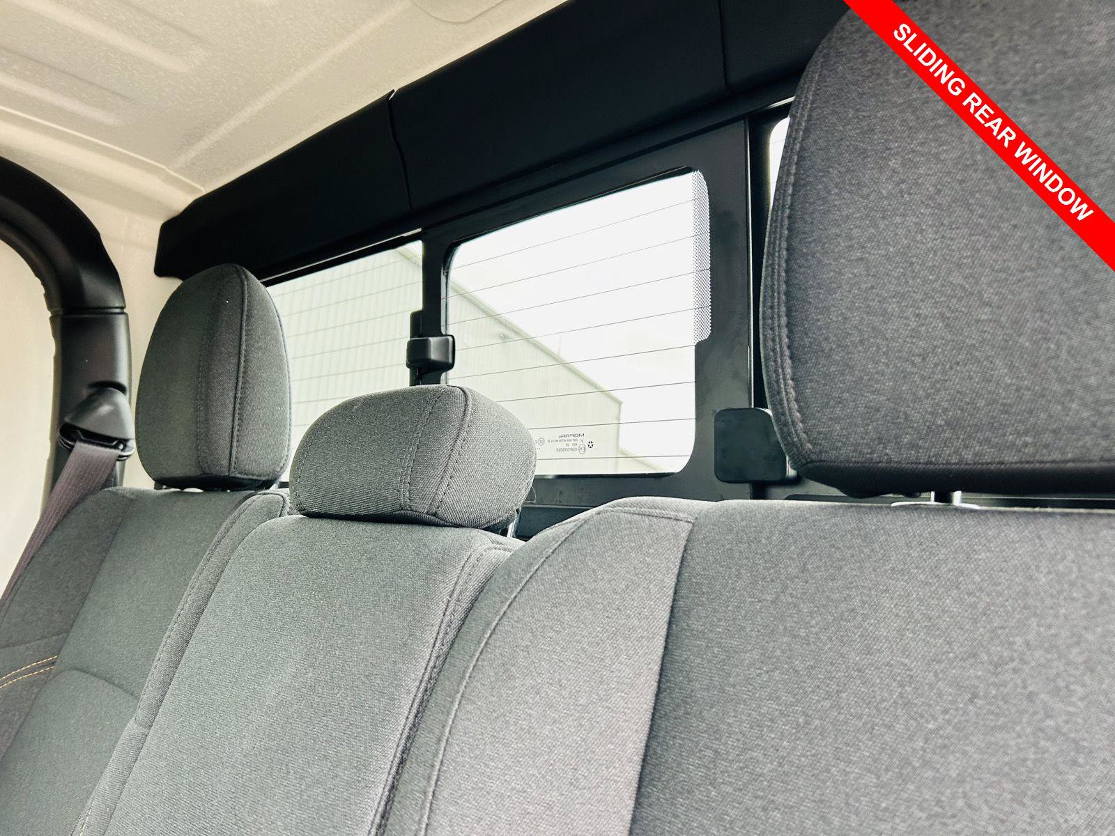 Used 2024 Jeep Gladiator Sport AWD/4WD image 9