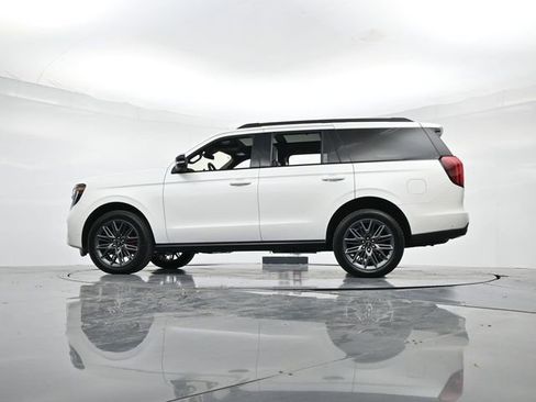 New 2025 Ford Expedition Platinum w/ Stealth Performance Package image 36