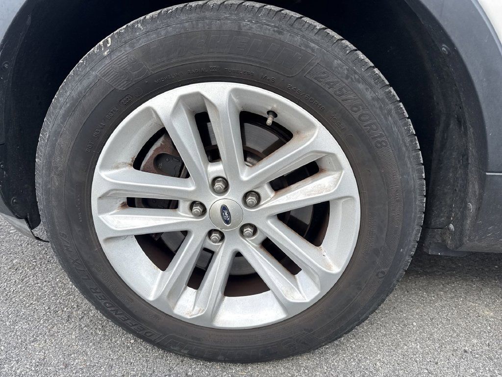 Used 2014 Ford Explorer XLT AWD/4WD image 8