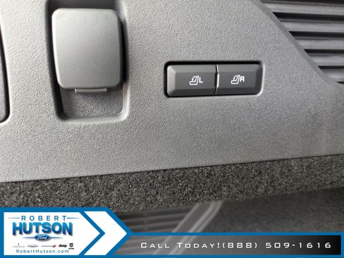 New 2026 Lincoln Nautilus Reserve image 11