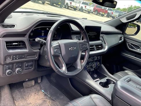 Used 2022 Chevrolet Tahoe RST w/ Sport Performance Package AWD/4WD image 11