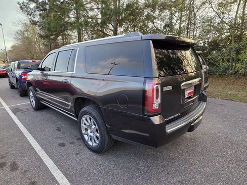 Used 2017 GMC Yukon XL Denali w/ Open Road Package image 3