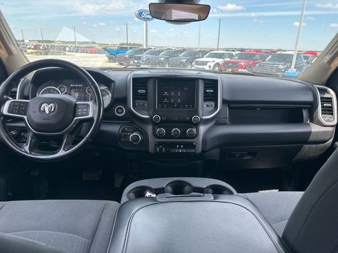 Used 2020 RAM 2500 Big Horn w/ Level 1 Equipment Group AWD/4WD image 23