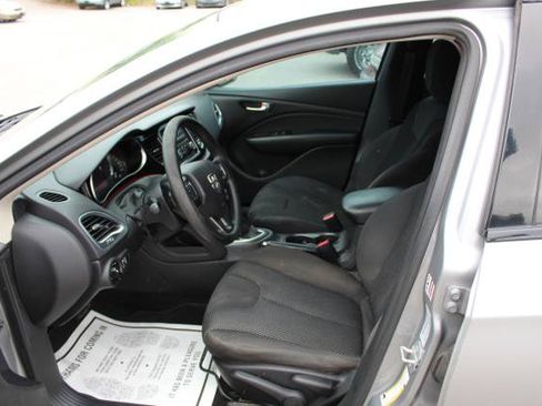 Used 2016 Dodge Dart SE w/ Convenience Group FWD image 12