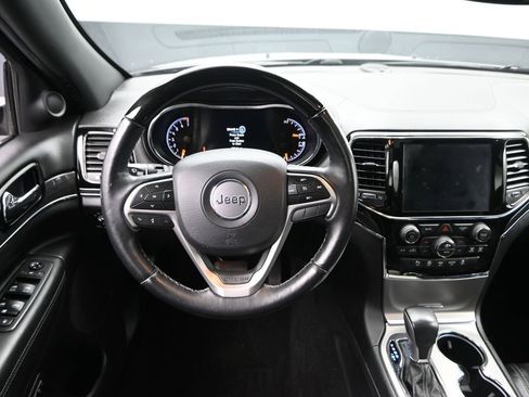 Used 2020 Jeep Grand Cherokee Overland image 25