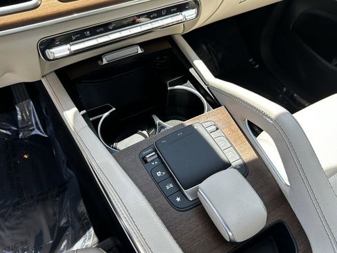 Certified 2022 Mercedes-Benz GLE 350 4MATIC image 33