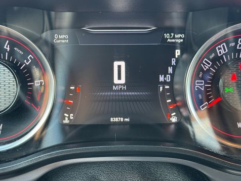 Used 2019 Dodge Challenger SXT image 19