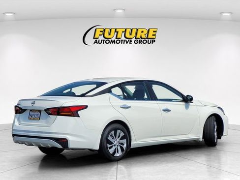Certified 2025 Nissan Altima 2.5 S FWD image 4