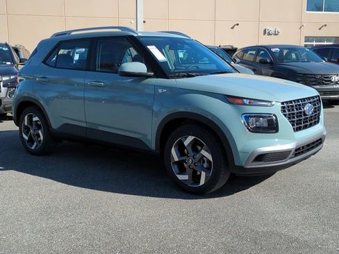 New 2026 Hyundai Venue SEL image 3