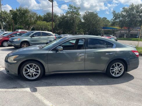 Used 2009 Nissan Maxima 3.5 SV w/ Tech Pkg image 9