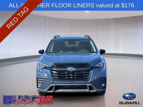 Used 2025 Subaru Ascent Bronze Edition image 3