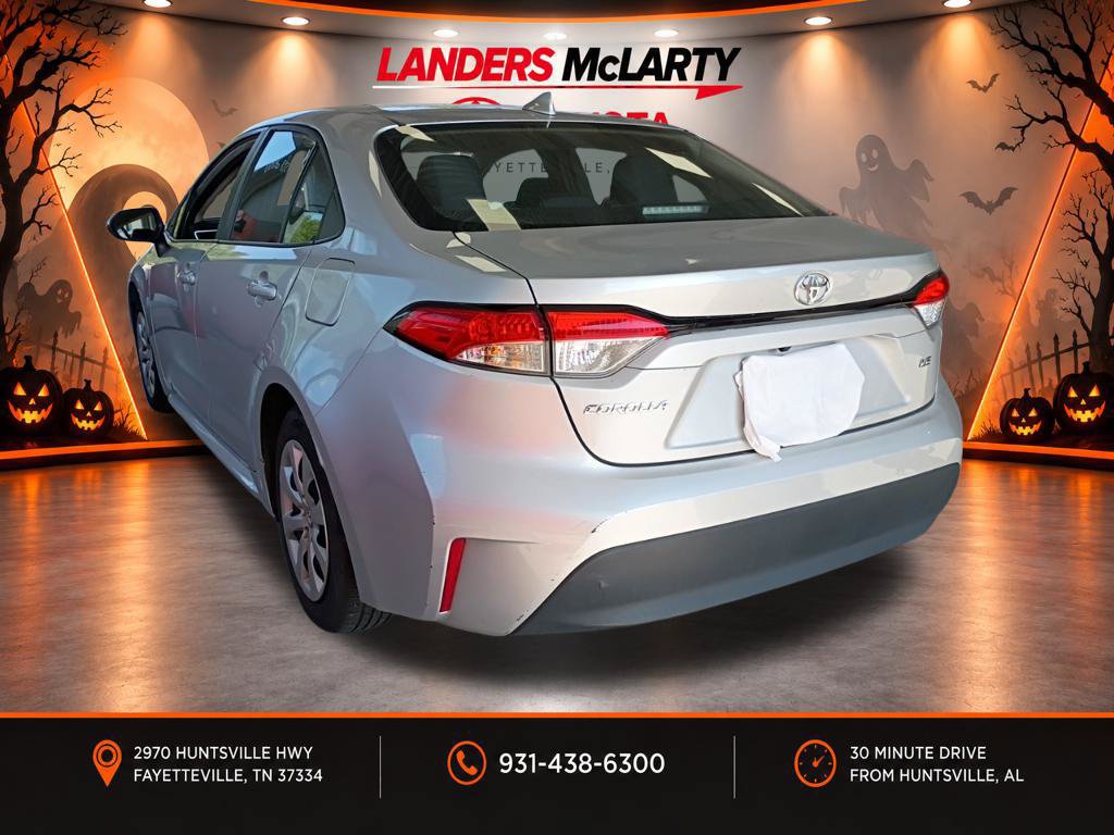 Used 2024 Toyota Corolla LE FWD image 3