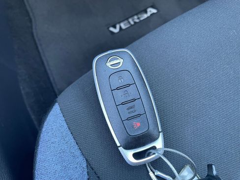 Used 2025 Nissan Versa SV image 21