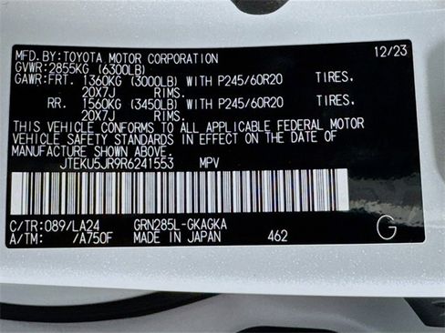 Used 2024 Toyota 4Runner Limited image 15