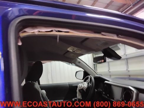 Used 2022 Toyota Tacoma SR5 image 24