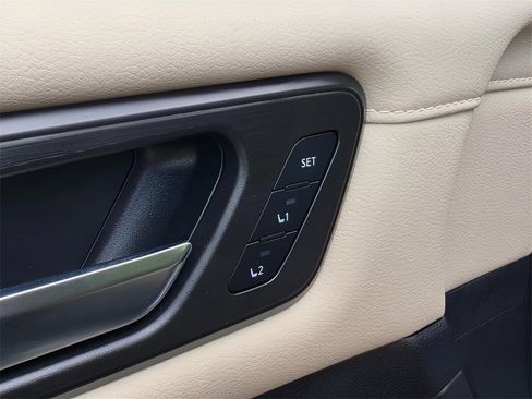 New 2026 Nissan Armada Platinum image 25