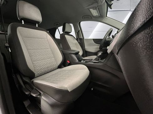 Used 2024 Chevrolet Equinox LS image 14