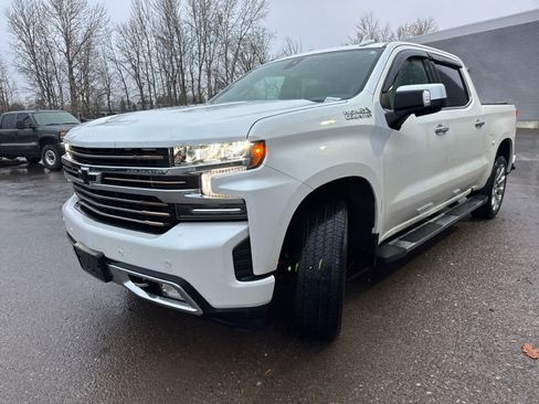 Used 2019 Chevrolet Silverado 1500 High Country image 1